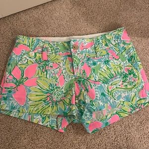 Women’s Lilly Pulitzer shorts